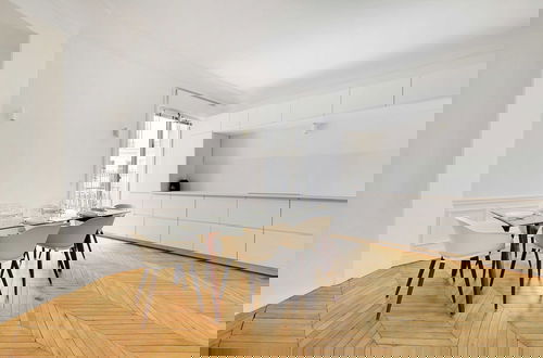 Foto 25 - Chic Flat With Garden Terrace -4br/12p - Trocadero