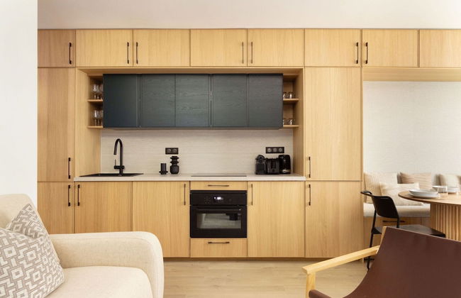 Elegance & Comfort With A/C in the Heart of 11th - Foto 10