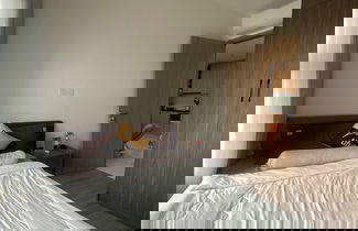 Photo 1 - LA Nest