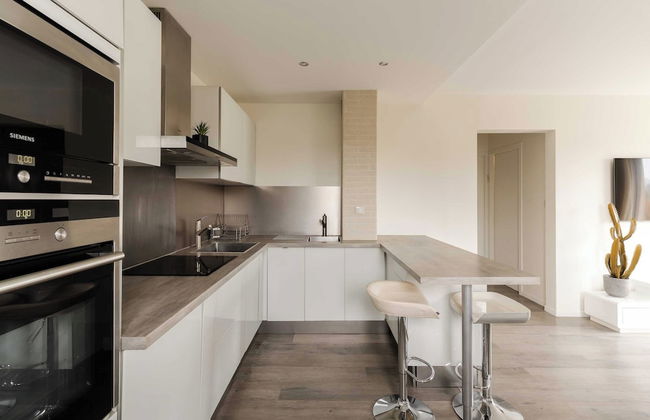 Renovated Apartment Sleeping 6 - Pool and Tennis - Foto 9