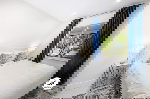 Photo 1 - Bnb Hyperion - Modern 1B Gem in Ft Lauderdale