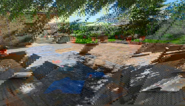 Foto 1 - Lush Farmhouse in Umbertide With Pool