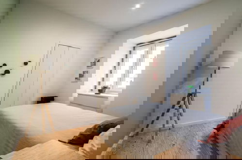 Foto 6 - Chic 2-Bed Near Santos & Alcântara Perfect For Families & Couples