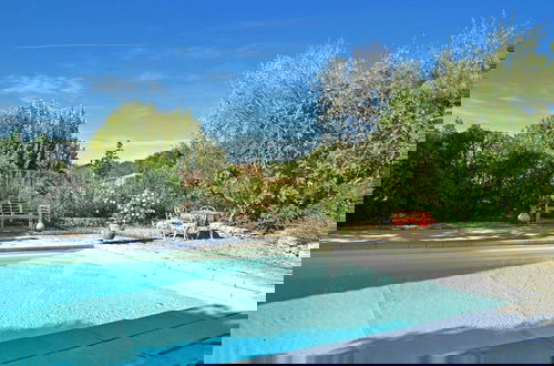 Photo 29 - Splendid Villa in Viens With Swimming Pool