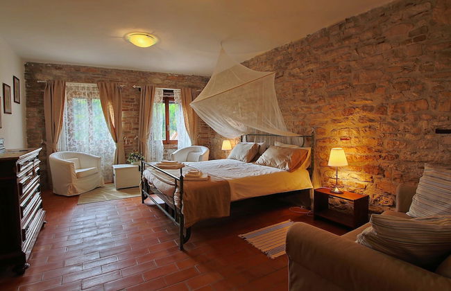 Spacious Villa With Pool in Fabriano Italy - Foto 8