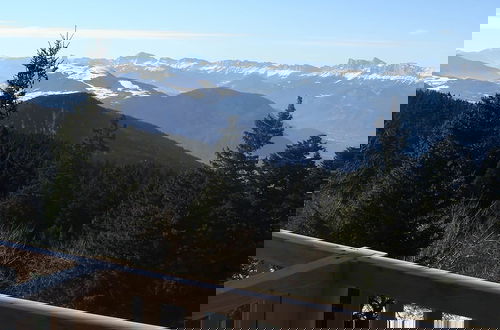 Foto 67 - Splendid Chalet in Chamrousse With TV