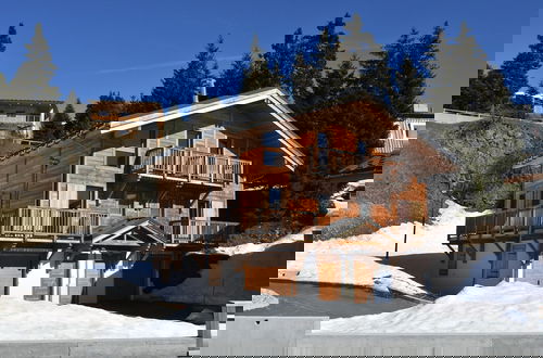 Foto 39 - Splendid Chalet in Chamrousse With TV