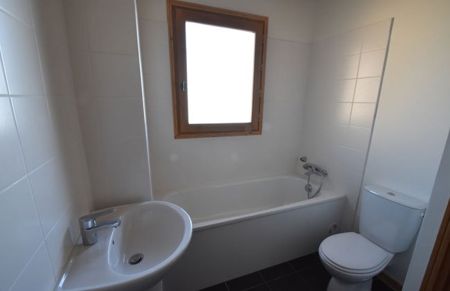 Splendid Chalet in Chamrousse With TV - Foto 28