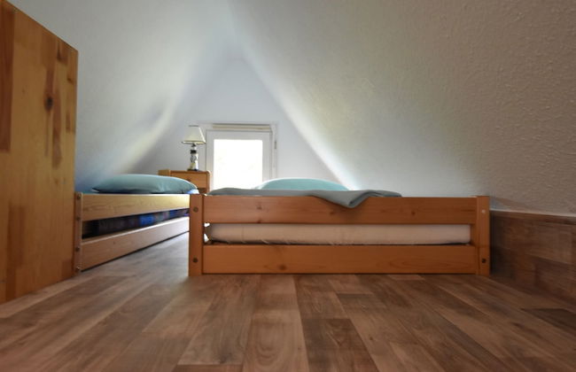 Striking Holiday Home in Sternberg With Jetty - Foto 11