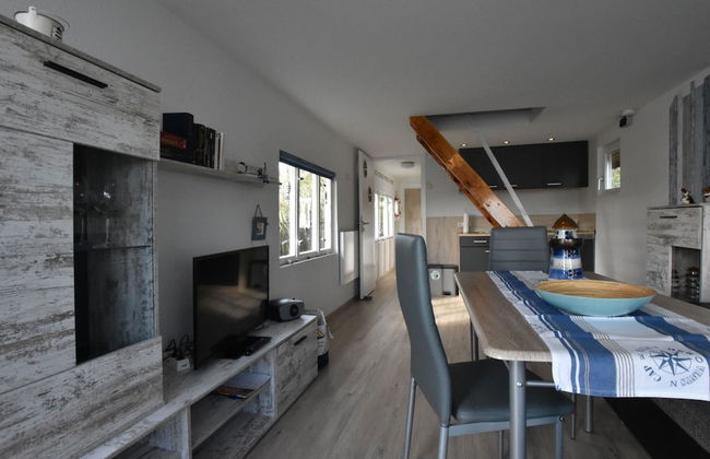 Striking Holiday Home in Sternberg With Jetty - Foto 20