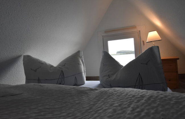 Striking Holiday Home in Sternberg With Jetty - Foto 9