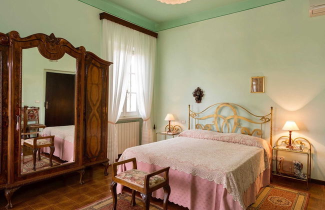 Air-conditioned Flat With Pool and Wellness Area - Photo 11