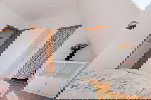 Photo 3 - Attractive Apartment in Klutz Near the Sea