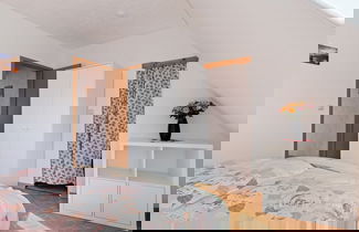 Photo 3 - Attractive Apartment in Klutz Near the Sea