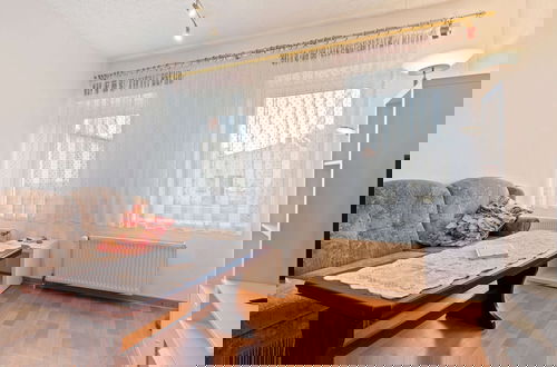 Photo 18 - Attractive Apartment in Klutz Near the Sea