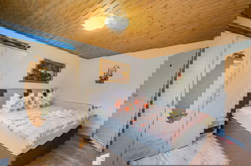 Photo 6 - Peaceful Apartment in Lichtenhain With Private Terrace