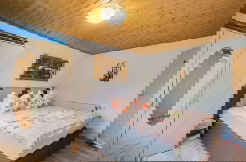 Foto 4 - Peaceful Apartment in Lichtenhain With Private Terrace