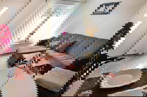 Foto 1 - Apartment With Terrace in Sommersdorf
