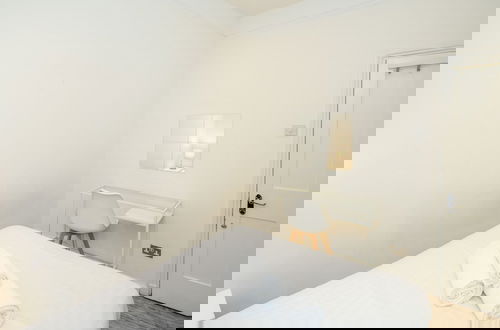 Foto 10 - Central London 3-Bed Apartment near Oxford Street