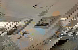 Photo 1 - Lovely 2 Bedroom Apartment Near the Beach