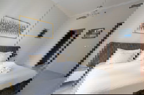 Foto 64 - Heaven Crest Vacation Homes Downtown - Studio, 1, & 3 Bedroom Suites 2 minute walk to Dubai Mall and Burj Khalifa