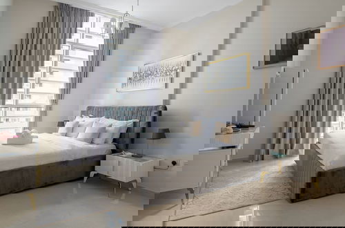 Foto 65 - Heaven Crest Vacation Homes Downtown - Studio, 1, & 3 Bedroom Suites 2 minute walk to Dubai Mall and Burj Khalifa