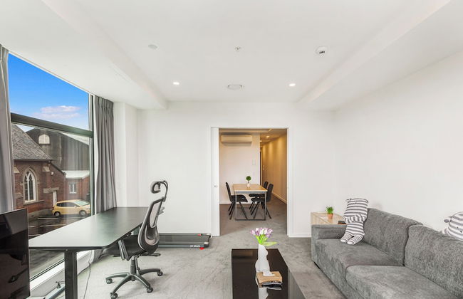 Relaxing Apt. Steps from Eden Park | Zodiak Stays - Foto 6
