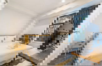 Foto 2 - Cozy Apartment By Eden Park