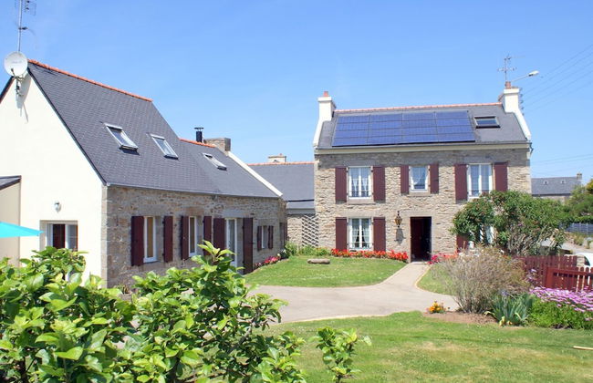 Holiday Home in Plouarzel Near Sandy Cove - Foto 21