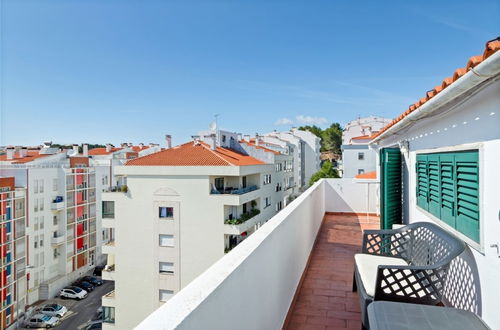 Foto 15 - Lovely 2 Bedroom Duplex Apt w Terrace in Cascais