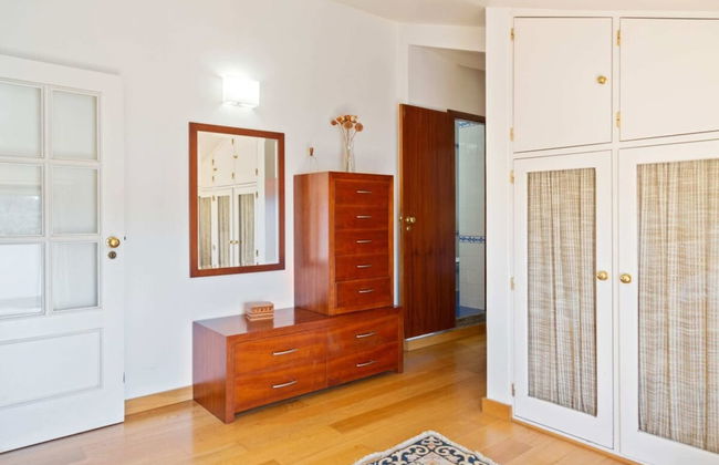 Lovely 2 Bedroom Duplex Apt w Terrace in Cascais - Foto 4