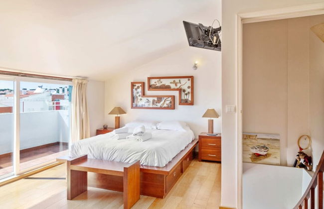 Lovely 2 Bedroom Duplex Apt w Terrace in Cascais - Foto 6