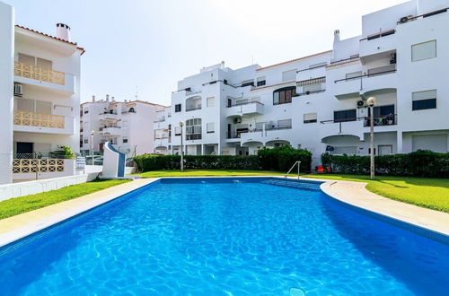 Photo 20 - Holiday 1 Bed Apartment With Pool in Albufeira