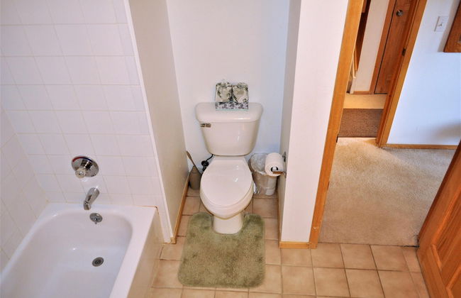 Forest Park 3 Bed 4 Bath Townhome - Foto 23