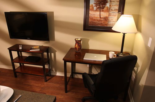 Photo 20 - Eagle's Den Suites Carrizo Springs a Travelodge by Wyndham