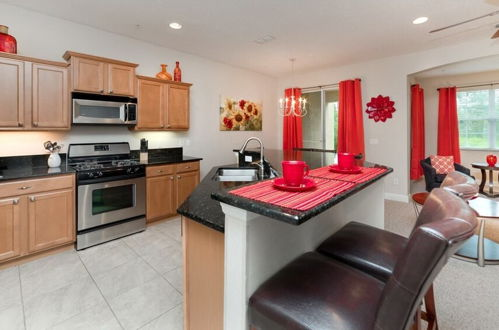 Foto 15 - Enjoy Orlando With Us - Reunion Resort - Feature Packed Spacious 3 Beds 2 Baths Townhome - 6 Miles To Disney
