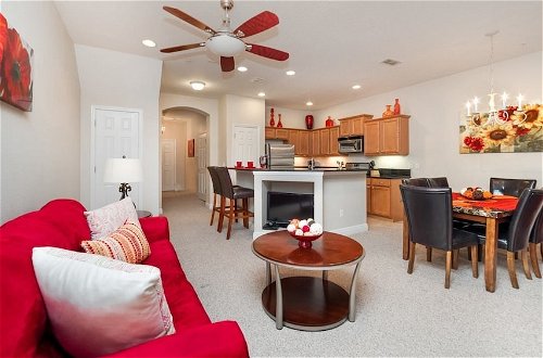 Foto 2 - Enjoy Orlando With Us - Reunion Resort - Feature Packed Spacious 3 Beds 2 Baths Townhome - 6 Miles To Disney