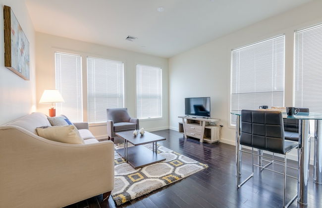 Peachtree Apartments by Avalon Suites - Photo 1