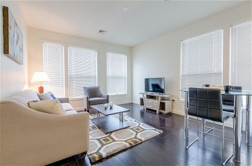 Photo 1 - Peachtree Apartments by Avalon Suites