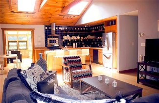 Foto 1 - Stunning 3bd/2ba Vacation House in the Vineyard