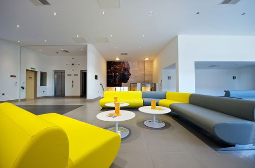 Photo 3 - Staycity Aparthotels, London, Deptford Bridge