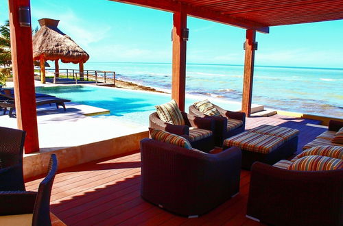 Photo 25 - Maax Cay Luxury Ocean Front Villa