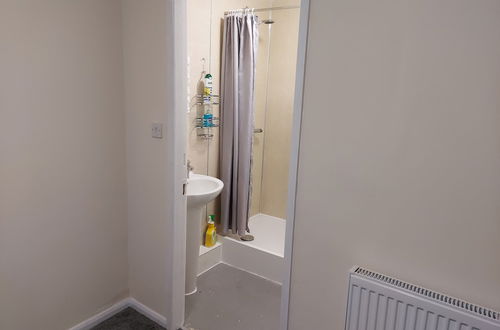 Photo 21 - 2-beds Studio Located in Parkgate Rotherham