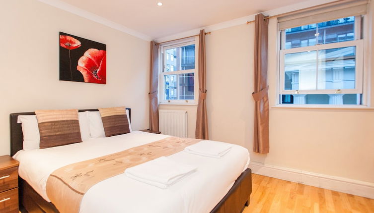 Photo 1 - London Serviced Apartments