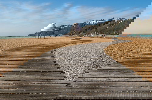 Photo 26 - Apartment in Folkestone Near Sandgate Beach