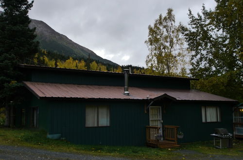 Photo 2 - Gwin's Lodge & Roadhouse Est. 1952