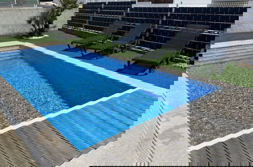 Foto 26 - Luxury Villa With Private Pool