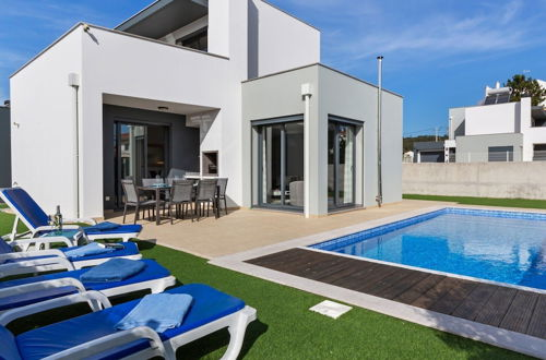 Photo 1 - Luxury Villa With Private Heated Pool