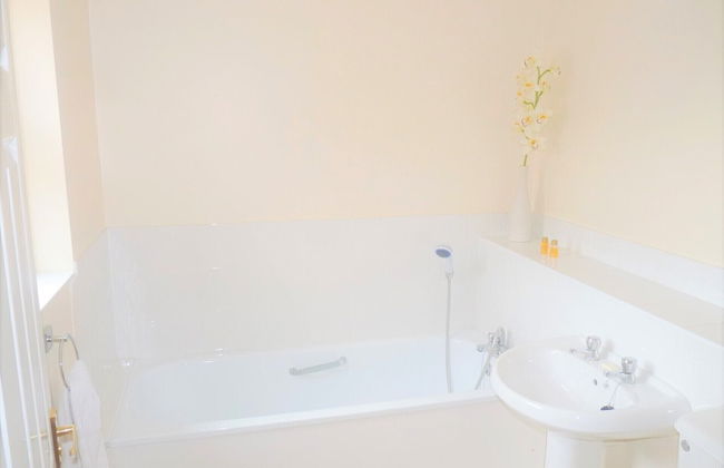 2-bedroom House Near Town With Superfast Wi-fi - Foto 16