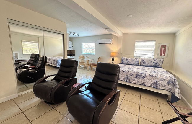 Tropical Villas of Venice Beach - Foto 11